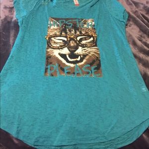 Cat tee shirt